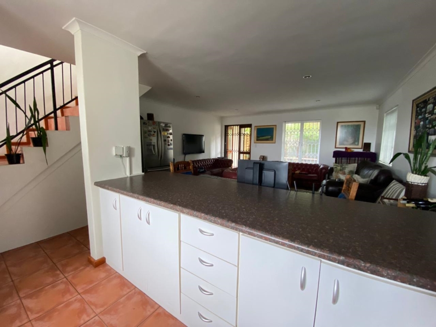 To Let 2 Bedroom Property for Rent in Oude Westhof Western Cape